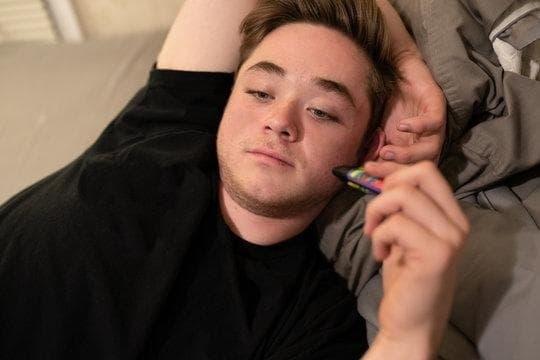 e-shisha ohne nikotin aufladbar im Vergleich – Akku, Geschmacksvielfalt und sichere Ladeoptionen